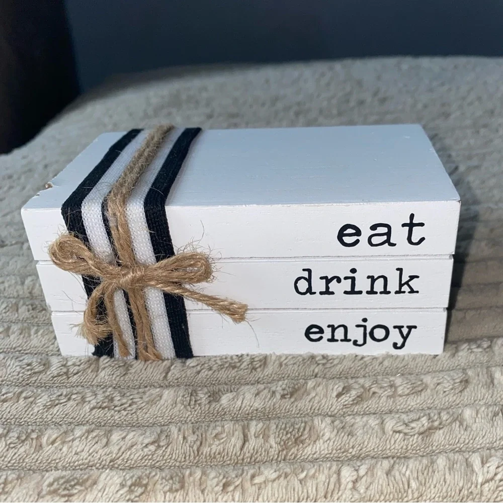 🍽️ Rustic Kitchen Decor | “Eat, Drink, Enjoy” Wooden Block Set 🖤